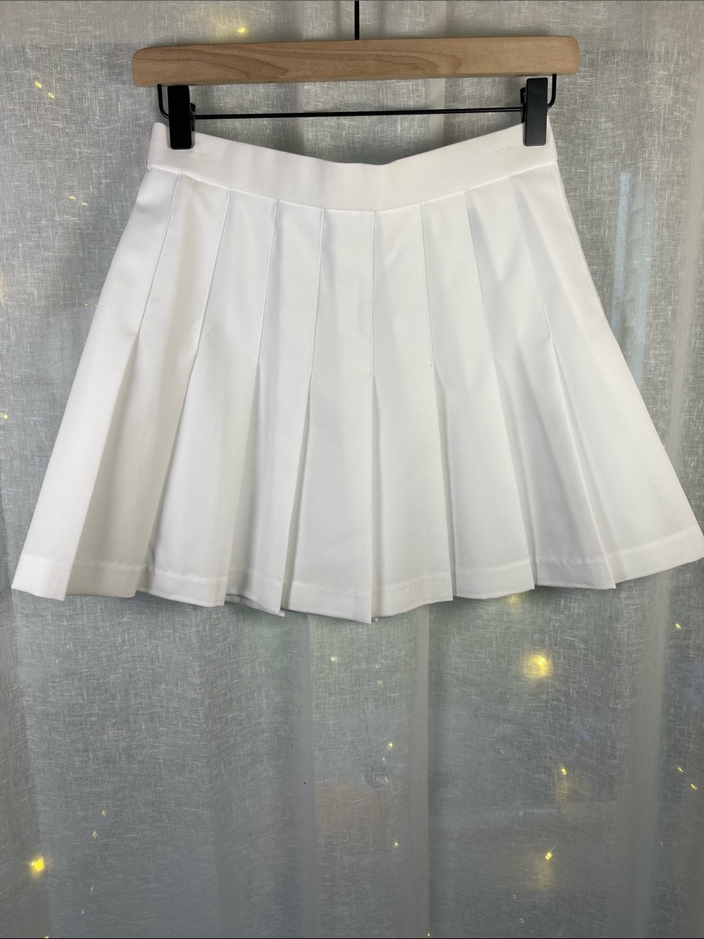 Outfitters Action Wear Classic White Pleated Skater Tennis Skirt